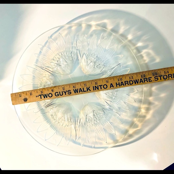 12” Art Deco Opalescent Art Glass Plate w/ Sunflower by Designer Pierre D’Avesn - Picture 13 of 14